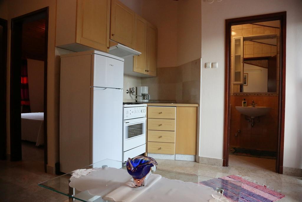 Apartments Max Врсар Экстерьер фото